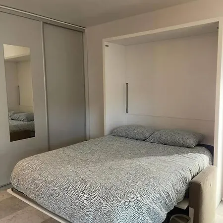 En Centre-ville Proche Monaco Lägenhet